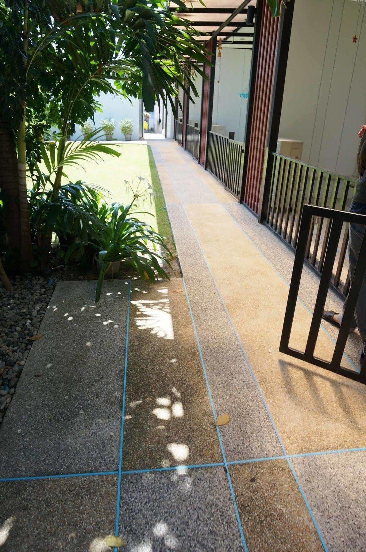 N.P. House Hua Hin Hotel Exterior photo